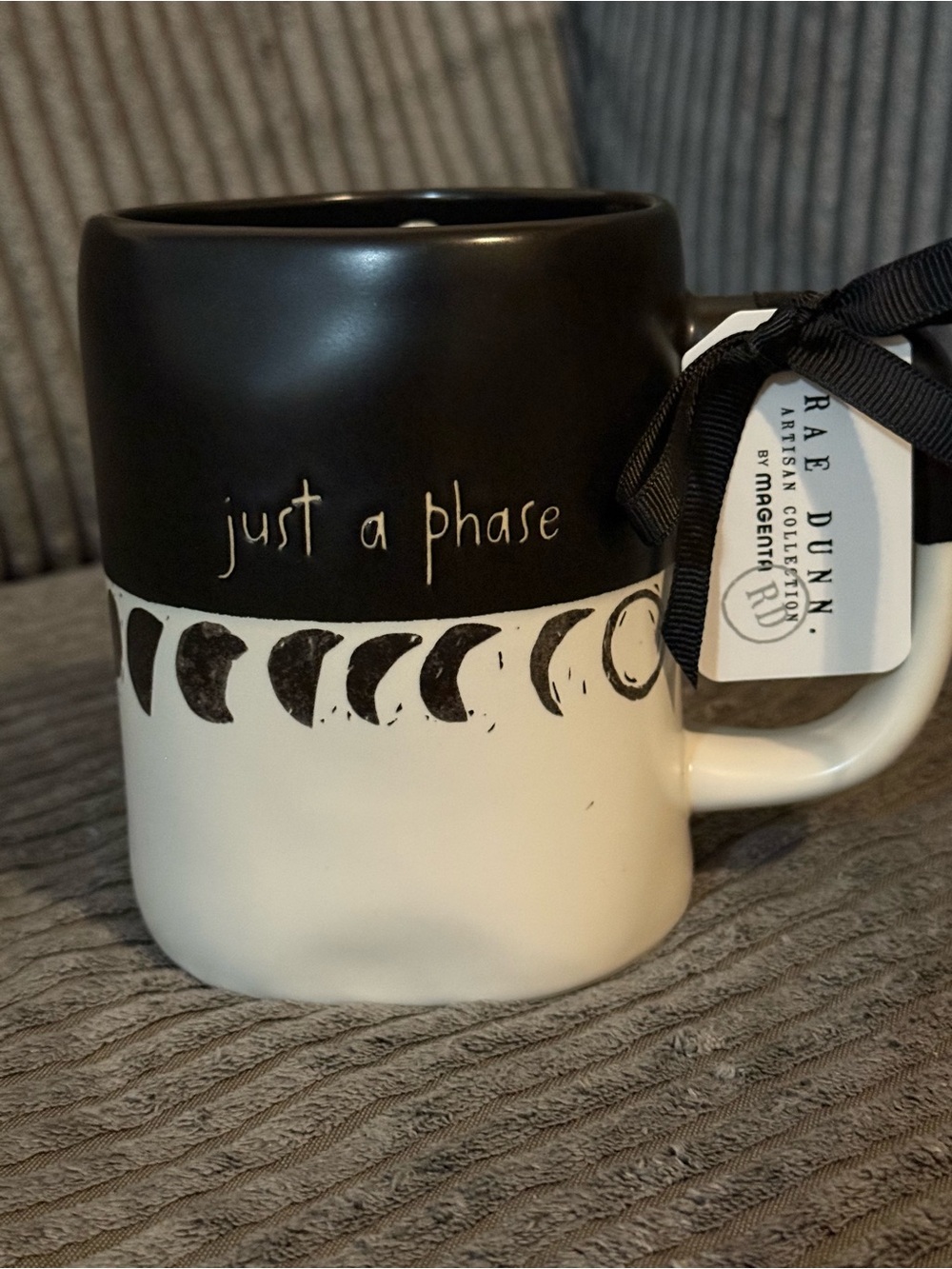 Rae Dunn Black and Cream 'Just a Phase' Moon Phase Mug NWT - Picture 5 of 6